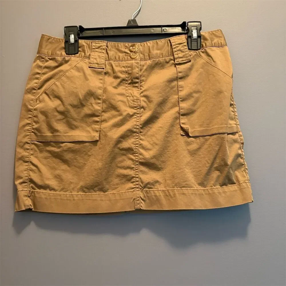 Old Navy Women's Size 8 Beige Mini Skirt with Pockets Casual Summer